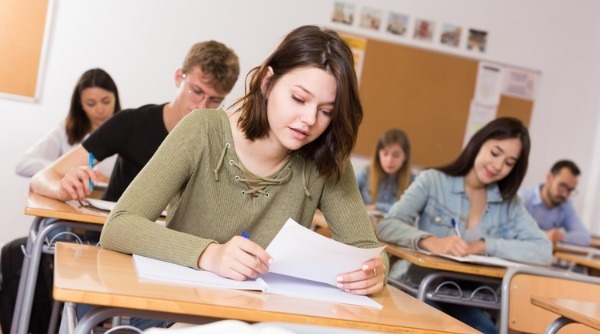 alunos em sala de aula, graduações mais procuradas no enem